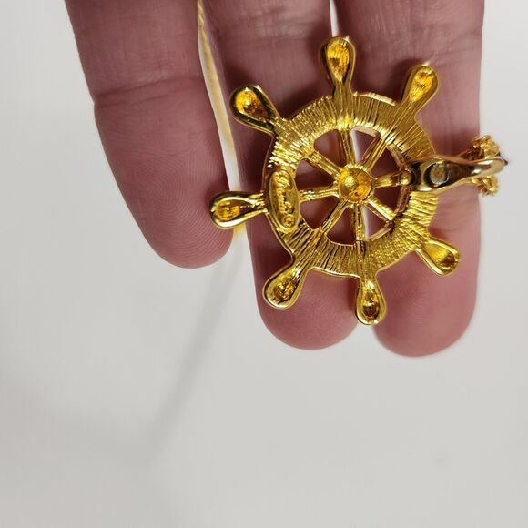 Two Necklaces Gold Toned  Red And A White Sailors Boat Steering New - Picture 9 of 11